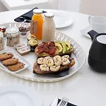 Afrodite Suites Potos