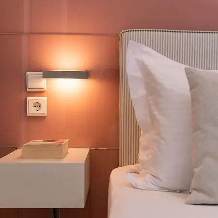 Afrodite Suites * Potos